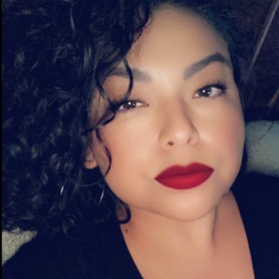 Lvly_Rita's profile picture. La que te mando a la chingada. Books, Reading, West Coast Swing, Musica, Sports. #LakersNation #UCLABruins #49ers #SFGiants https://t.co/fO7XnYjtfi