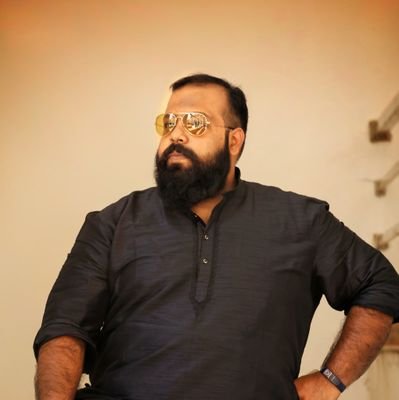 Dr_TomLal's profile picture. 