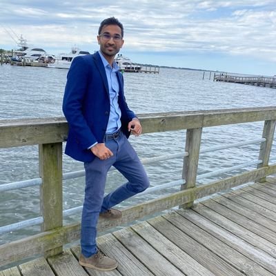Techie turned into Consumer behavior researcher -
Marketing Doctoral student at FIU
Traveler, foodie, wt lifter. Metaverse, blockchain, web3, NFT researcher!