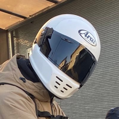 KAWASAKI Z900RS🐯/HONDA Super Cub110🟦/バイクとラーメンが好きな20代/のんびりツーリングしてます!無言フォローすいません。バイク好きの方よろしく!