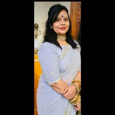 SnehiSneha's profile picture. Live & Let Live