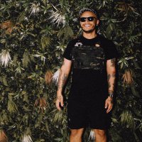 NotTheLightGuy (@bennyrox) 's Twitter Profile