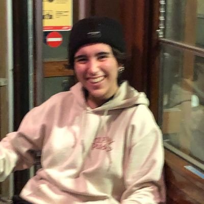 LlorensHelena's profile picture. 