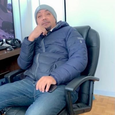 EsfnaPR's profile picture. 