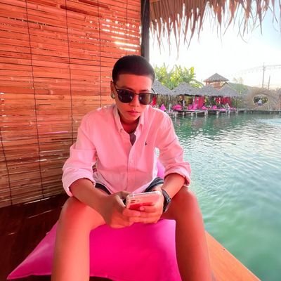 PommyStory's profile picture. 
