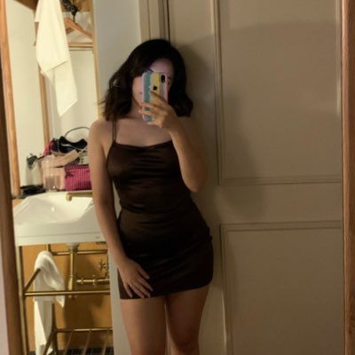 calista_jnee's profile picture. 