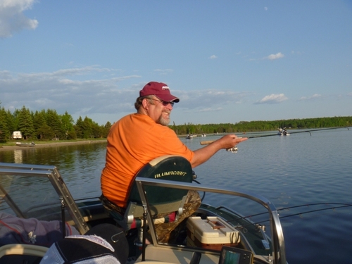 Retired band director of 35 yrs.  Now putting all my effort into the great outdoors.  ok,......ocassionally house cleaning too......