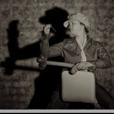 cucchiaina's profile picture. Metteuse en scène (en pause), Ballooneuse (grandissante), Maman d un enfant neuroatypique.