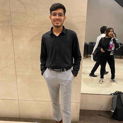 Friendly student aspiring for Management Studies (First Year)