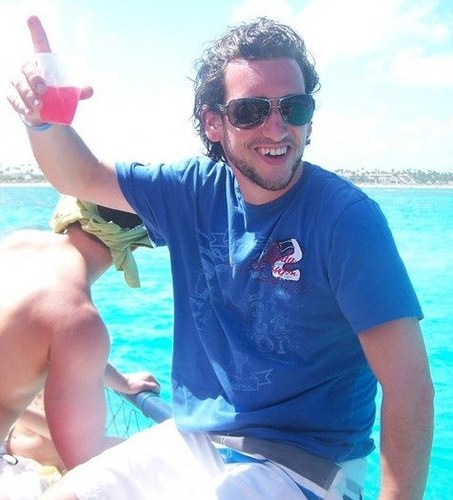 davedipasq's profile picture. Est. 1989. Limited Edition 1/1