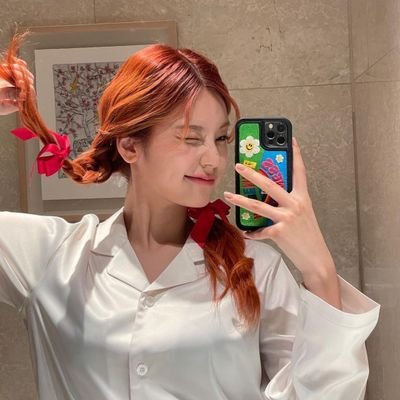 ItzItzy5's profile picture. for @ITZYofficial and @le_sserafim