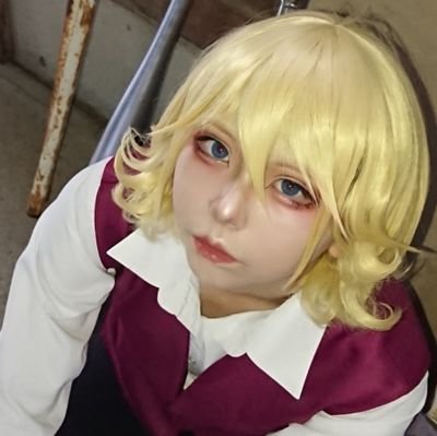 コスプレと原宿系が好きな高卒済み18↑ / 重加工 / 無言フォローしますごめんなさい🙇‍♀️ / FE、ゼノブレイド、prsk、enst、フリーゲーム、🌈🕒…… / つまり雑多 / いまは🏠、FE、弾丸論破にお熱