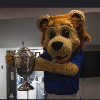 Official Twitter account of Roary the Lion, Macclesfield F.C.'s mascot!⚽️