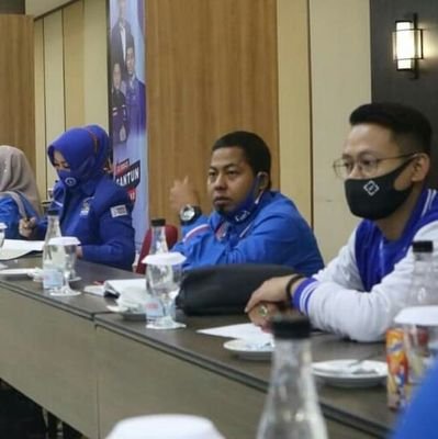 || Bekerja  Perkumpulan Inisiatif Bandung || Universitas Islam Nusantara, Fakultas Hukum|| Bandung Till I Die II Email:Imanmuslim@Inisiatif.Org