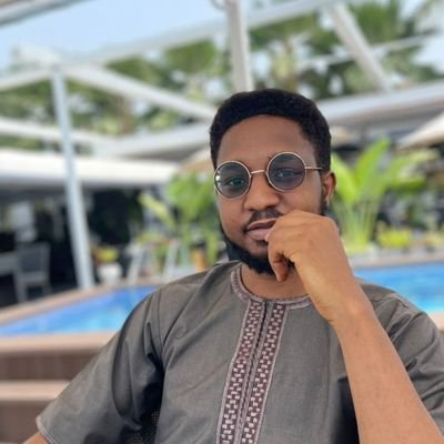 Give me good content | Somebody's Anon | Haphazard blogger | #CoolFlex Chairman | Femi Oye-Bankole