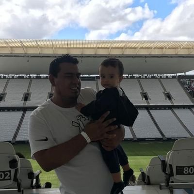 Corinthiano, maloqueiro e sofredor!!
Resenha, futebol, cerveja
Esquerda por natureza