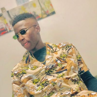 al_moustafaa's profile picture. ❣︎#ˢᶜⁱᵉⁿᵗⁱˢᵗ 𓁹.| ~ #STS |#pasdecalais ~ | #100% #merengues #CHAMPION D’AFRIQUE🥇 | FULL OF POSITIVE VIBES | #informaticien | #IT #PYTHON🎈☘︎ | #mouride☘︎🇸🇳 ★