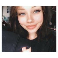 Lea (@littletiddies) Twitter profile photo