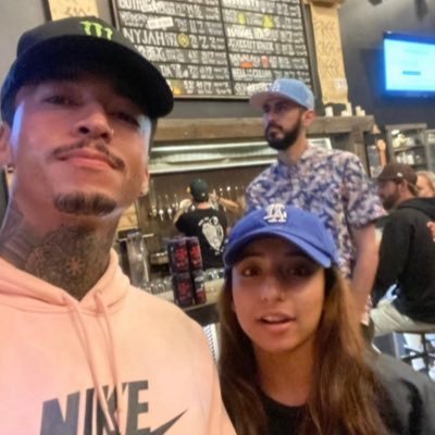 Michellerivass1's profile picture. sike stupid bitch