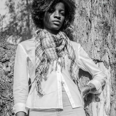 euzacachimbamba's profile picture. ✨