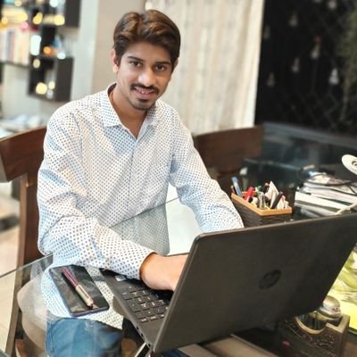 Awesome Soul, Pumped and Excited.
Trader|Entrepreneur|Learner.
माँ, भारत माँ, मान, सम्मान,मानवता, सबके बारे में अच्छा सोचना ही मेरे लिए संस्कार हैं।