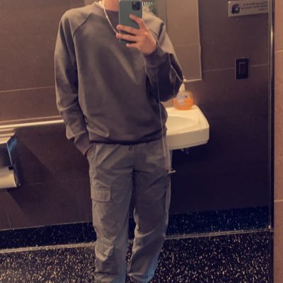 dontask4206's profile picture. 