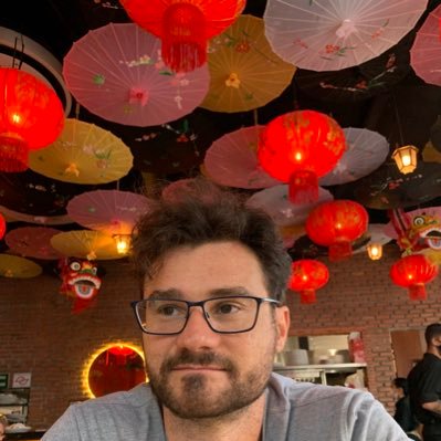 Diretor de Cena - Cinema - Livros - Música #forabolsonarismo