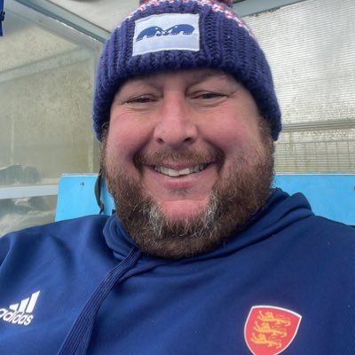 Father of one (Daniel), Hockey player, Electrician and all round nice bloke, oh yes, a massive hockey badger