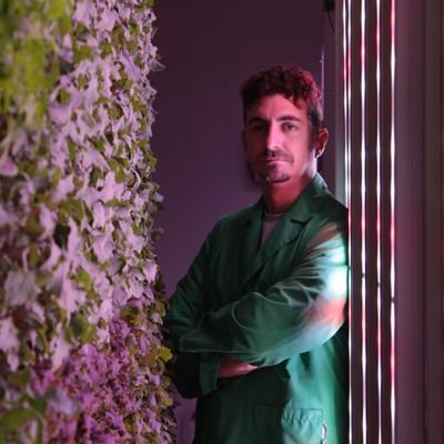 Vertical farming professional with an obsession for innovation, agro-ecology, digital transformation and a commitment to holistically feeding humanity