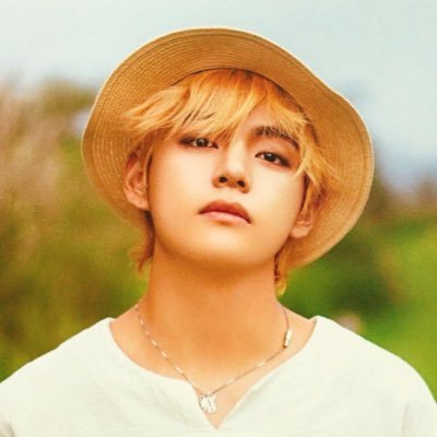 strawbrryfarmer's profile picture. Just struggling through life one day at a time 😂 she/her