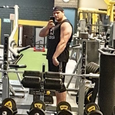 South African farm boy that loves fitness, hunting & Crypto.