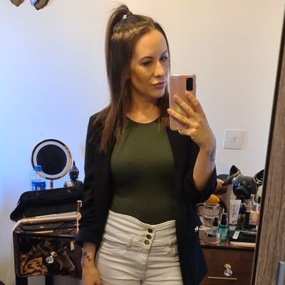 Small, girly, chatty, giggly, relaxed, kind, caring, strong and independent