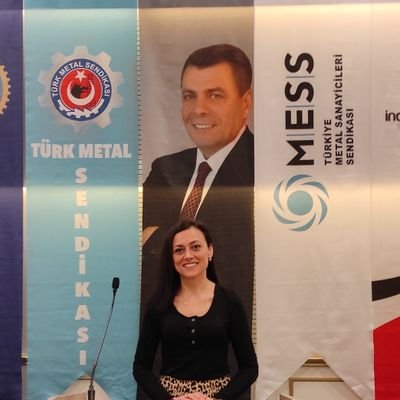 AYemisken's profile picture. Birlikten kuvvet doğar.