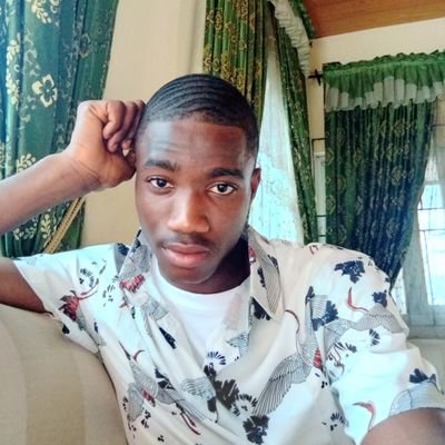 ovovwe27's profile picture. #YOLO.... You Only Live Once 🕺🏾🕺🏾