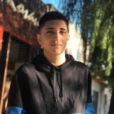 Leonel99572189's profile picture. 