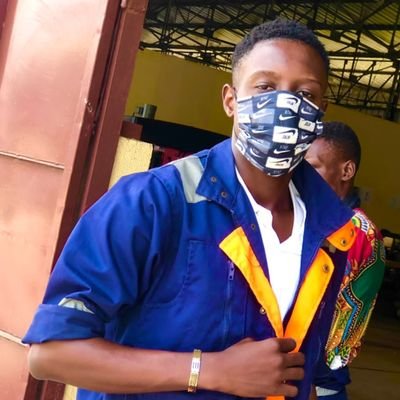 J'ai vu le jour un 27 Mars à Brazzaville. Firstly i like football after that i like music they're my passions.
Facebook: Roch Dieu-Merci Nkenzo