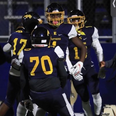 armonds9's profile picture. Route Runner 🎒| @fullcoll_FB |December 2025 graduate| 4 years of eligibility ‼️