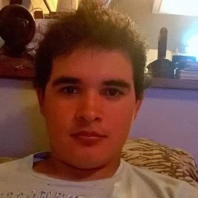 Web Developer, World of Warcraft player, hincha fanático de Juan Román Riquelme y Typescript