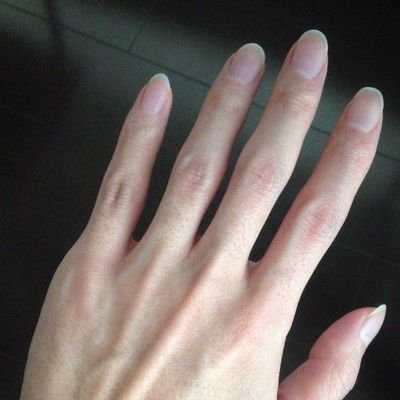 Angelnail07's profile picture. 人生は色々あるね。
突き合いたい