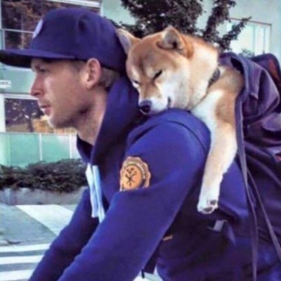 仕事→空間デザイナー 趣味→スポーツ(バスケ、フットサル、バス釣り)、ギター(Fender好き)、ゲーム、ミニ四駆、最近はサウナも好き バスケはウイングでMEMファン
youtubeでバス釣り動画公開してます(リンクツリーより)
ITS A PARADEEEE IN MY CITY!