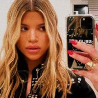 𝕞 𝕒 𝕣 𝕚 𝕒 (@ghostingbieber) 's Twitter Profile Photo 𝕞 𝕒 𝕣 𝕚 𝕒 (@ghostingbieber) 's Twitter Profile Photo