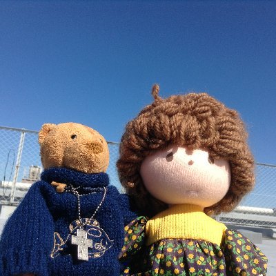 宮崎かをり。イエスのカリタス会にお世話になっているぬいぐるみ。若者の皆さん、特に福祉・教育・医療現場で働く皆さん、またカリタス会の各事業所、教会学校、CSSの出身者、卒業生の皆さんを陰ながら応援しています。