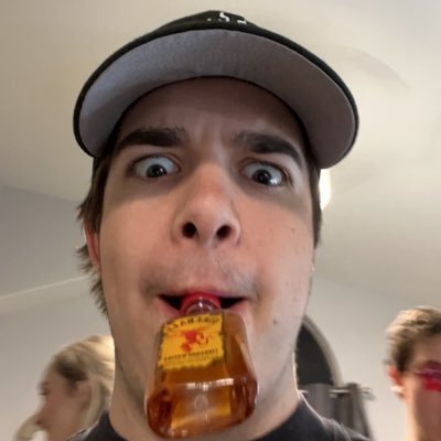 bbrauneisen's profile picture. 