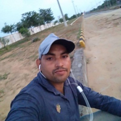 हम लिखेंगे बेबाक लिखेंगे जो जो हमारे धर्म ,आदर्श,ओर सस्कृति के खिलाफ बोलेगा उसकी बक्खियां उधेड़ देने वाला सच लिखेंगे । जय श्री राम