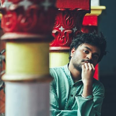 avi_kesarwani's profile picture. कभी-कभी मेरे दिल में ख़्याल आता है.........