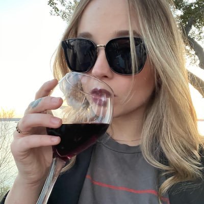 Bem00625950's profile picture. Yes I like piña coladas!!!!!!!