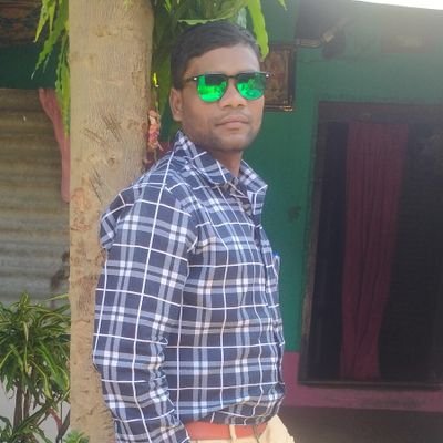 SpKomre's profile picture. 