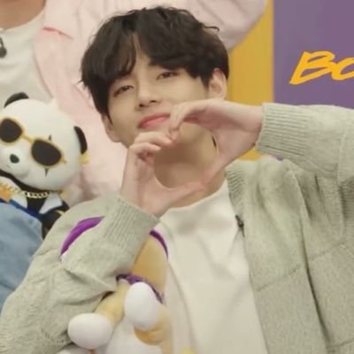 Tatamic_V's profile picture. @BTS_twt were there for me through all the times i cried
🅐🅡🅜🅨⁷⟬⟭💜
|Love yourself|
 °தமிழ்°