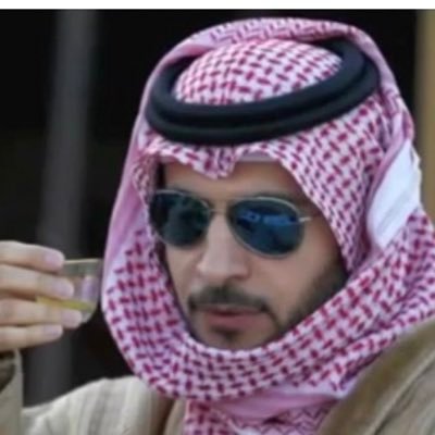 وصية لأصحابي:وإن سبقتُكم للطين الذي خلقنا منه خبّؤا سري وامسحوا زلاتي من قلوبكم وحدّثوا الله كثيراً عني