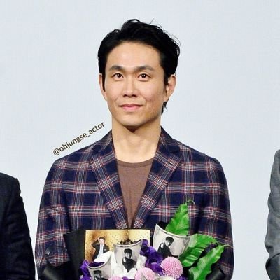 Ohjungse_actor's profile picture. 오정세 배우님을 찐하게 영업하러 왔습니다😎
